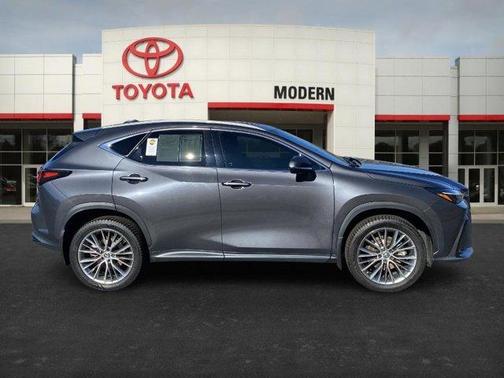 2022 Lexus NX 350h Premium