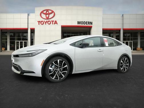 2025 Toyota Prius Plug-In Hybrid XSE Premium