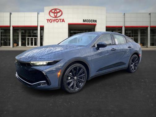 2025 Toyota Crown NIGHTSHADE