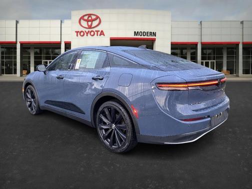 2025 Toyota Crown NIGHTSHADE