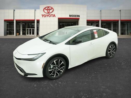 White 2026 Toyota Prius Plug-In Hybrid XSE PREMIUM