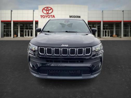 2025 Jeep Compass Sport