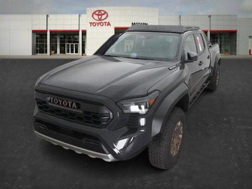 2025 Toyota Tacoma Hybrid Trailhunter