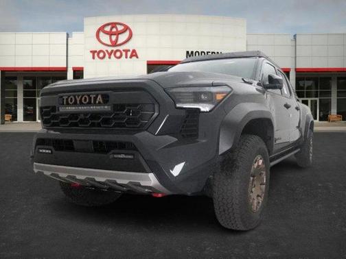 2025 Toyota Tacoma Hybrid Trailhunter