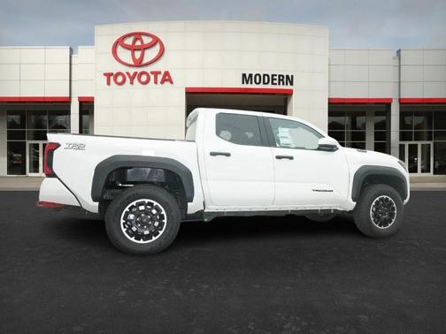 2025 Toyota Tacoma Hybrid TRD Off Road
