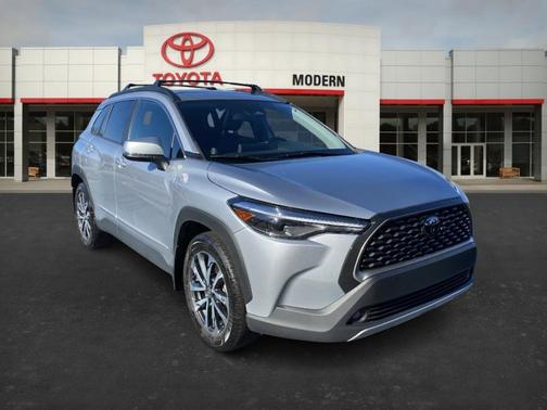 2024 Toyota Corolla Cross XLE
