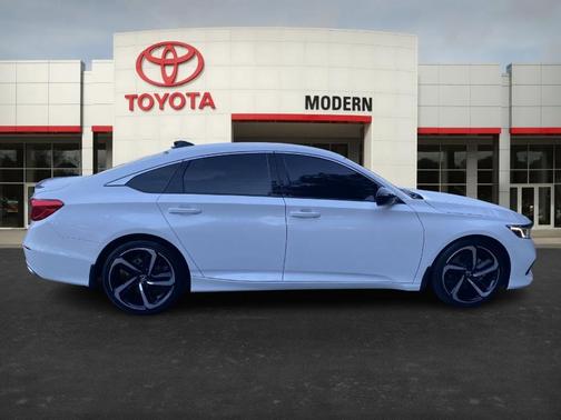 2022 Honda Accord Sport SE