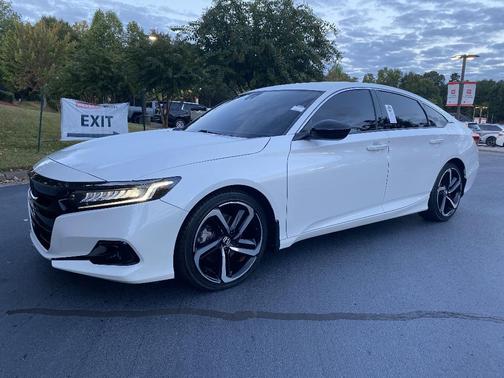 2022 Honda Accord Sport SE