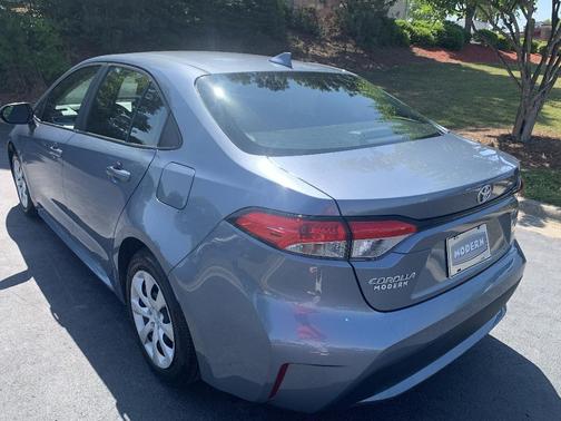 Gray 2022 Toyota Corolla LE