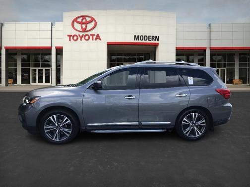 2020 Nissan Pathfinder Platinum