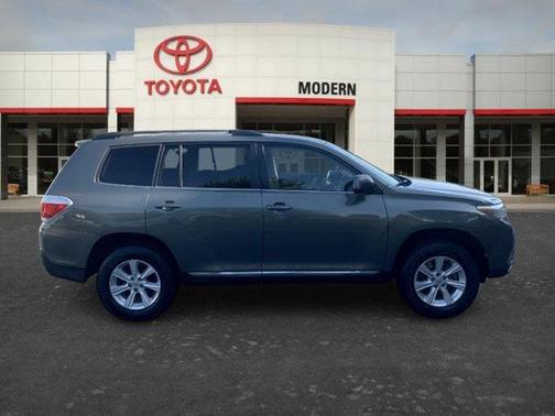 Green 2011 Toyota Highlander Base