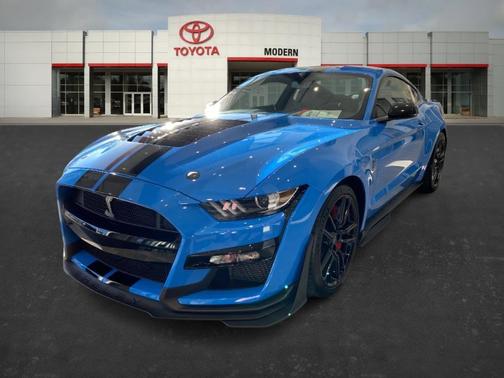 2022 Ford Shelby GT500 Base
