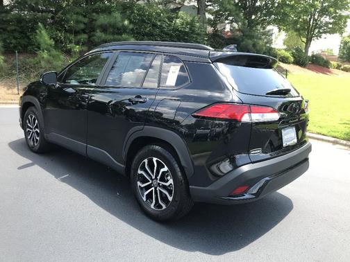 2023 Toyota Corolla Cross Hybrid SE