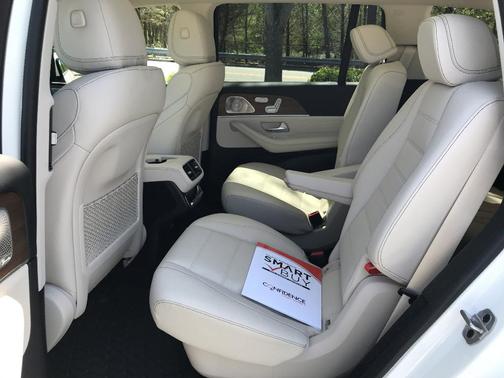 2022 Mercedes-Benz GLS 450 4MATIC