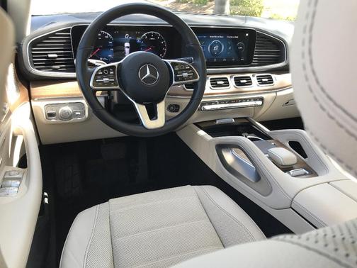 2022 Mercedes-Benz GLS 450 4MATIC