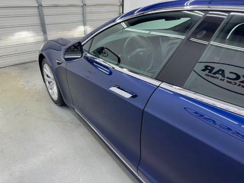 2018 Tesla Model S 75D