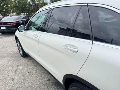 2021 Mercedes-Benz GLC 300 Base