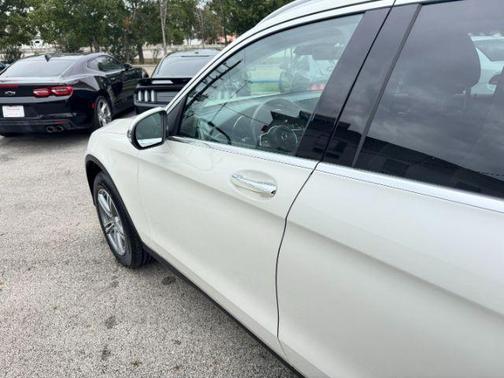 2021 Mercedes-Benz GLC 300 Base