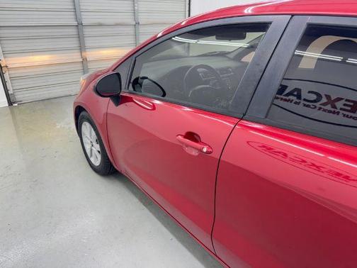 2016 Kia Rio EX