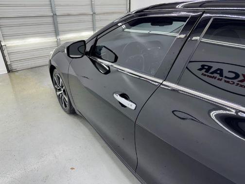 2021 Nissan Maxima SV