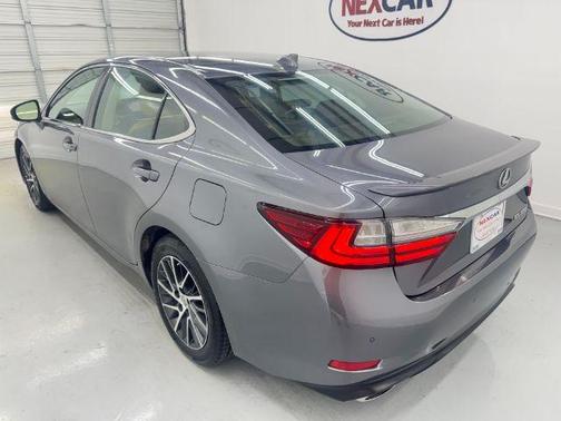 2016 Lexus ES 350 Base