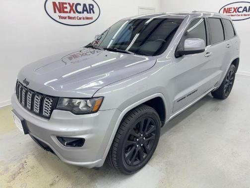 2019 Jeep Grand Cherokee Laredo