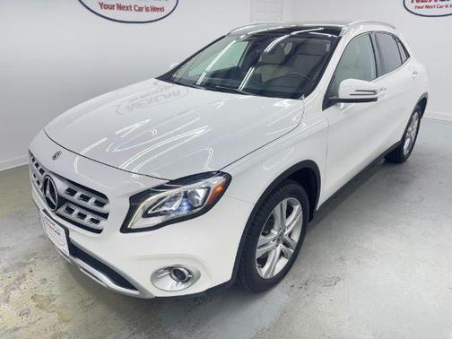2020 Mercedes-Benz GLA 250 Base 4MATIC