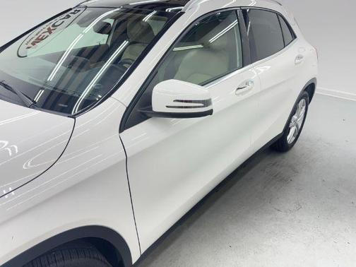 2020 Mercedes-Benz GLA 250 Base 4MATIC