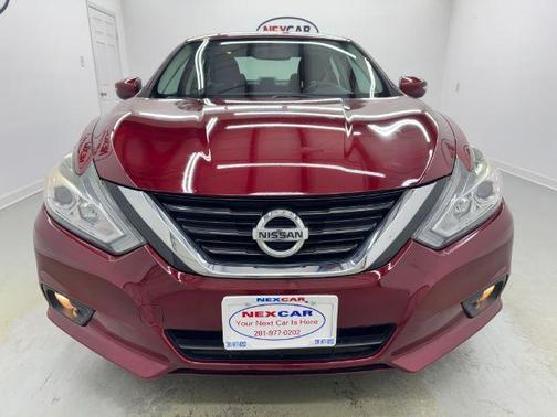 2017 Nissan Altima SV
