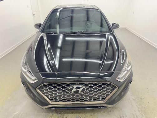 2018 Hyundai SONATA Sport 2.0T