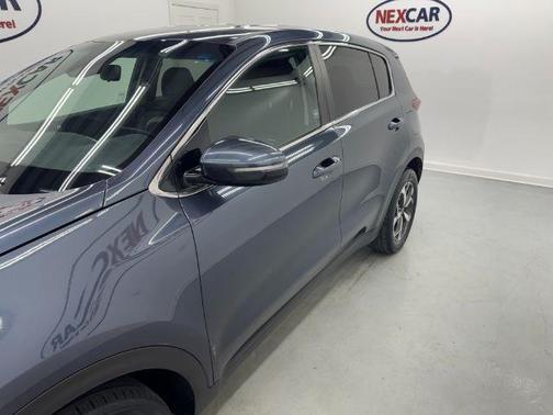 Pacific Blue 2020 Kia Sportage LX