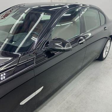 2015 BMW 750 i