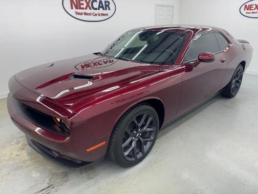 2019 Dodge Challenger SXT