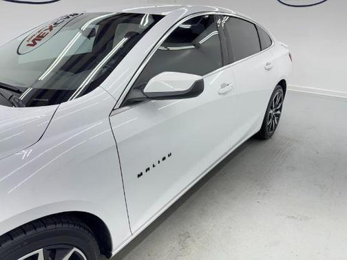 2023 Chevrolet Malibu RS