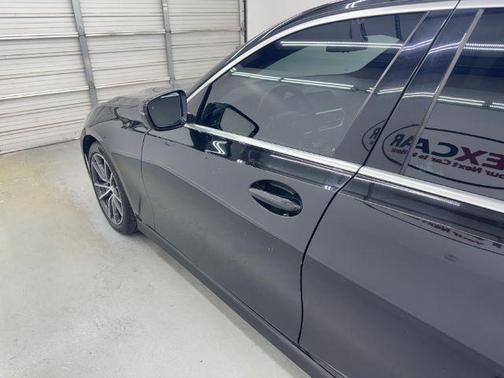 2020 BMW 330 i