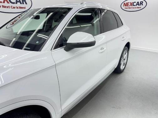 2018 Audi Q5 2.0T Premium Plus