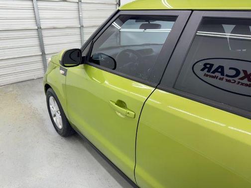 2014 Kia Soul Base