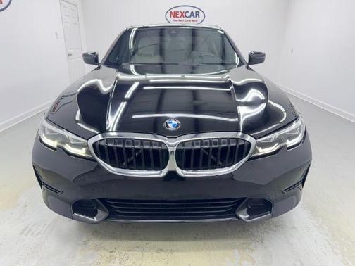 2020 BMW 330 i