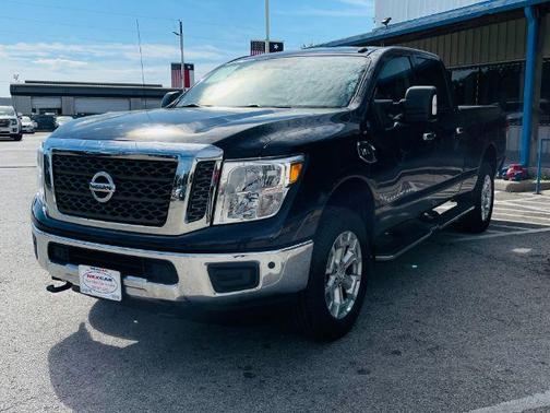 Magnetic Black 2018 Nissan Titan XD SV
