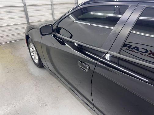 Black 2019 Dodge Charger SXT