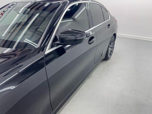 2020 BMW 330 i