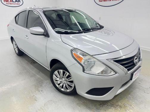 2015 Nissan Versa 1.6 SV