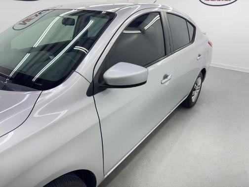 2015 Nissan Versa 1.6 SV