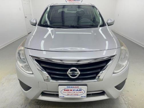 2015 Nissan Versa 1.6 SV