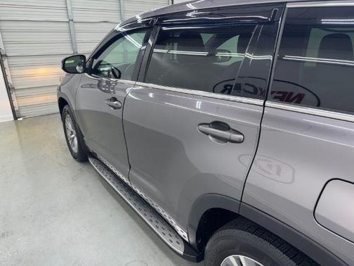 2015 Toyota Highlander LE Plus