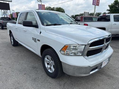 2019 RAM 1500 Classic SLT