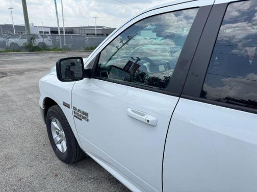2019 RAM 1500 Classic SLT