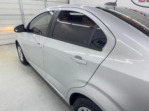 2017 Chevrolet Sonic LS