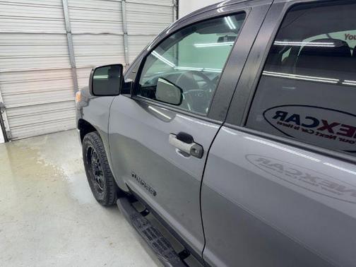 2016 Toyota Tundra SR5