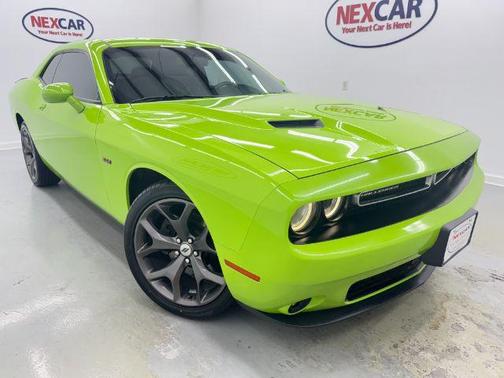 2019 Dodge Challenger SXT